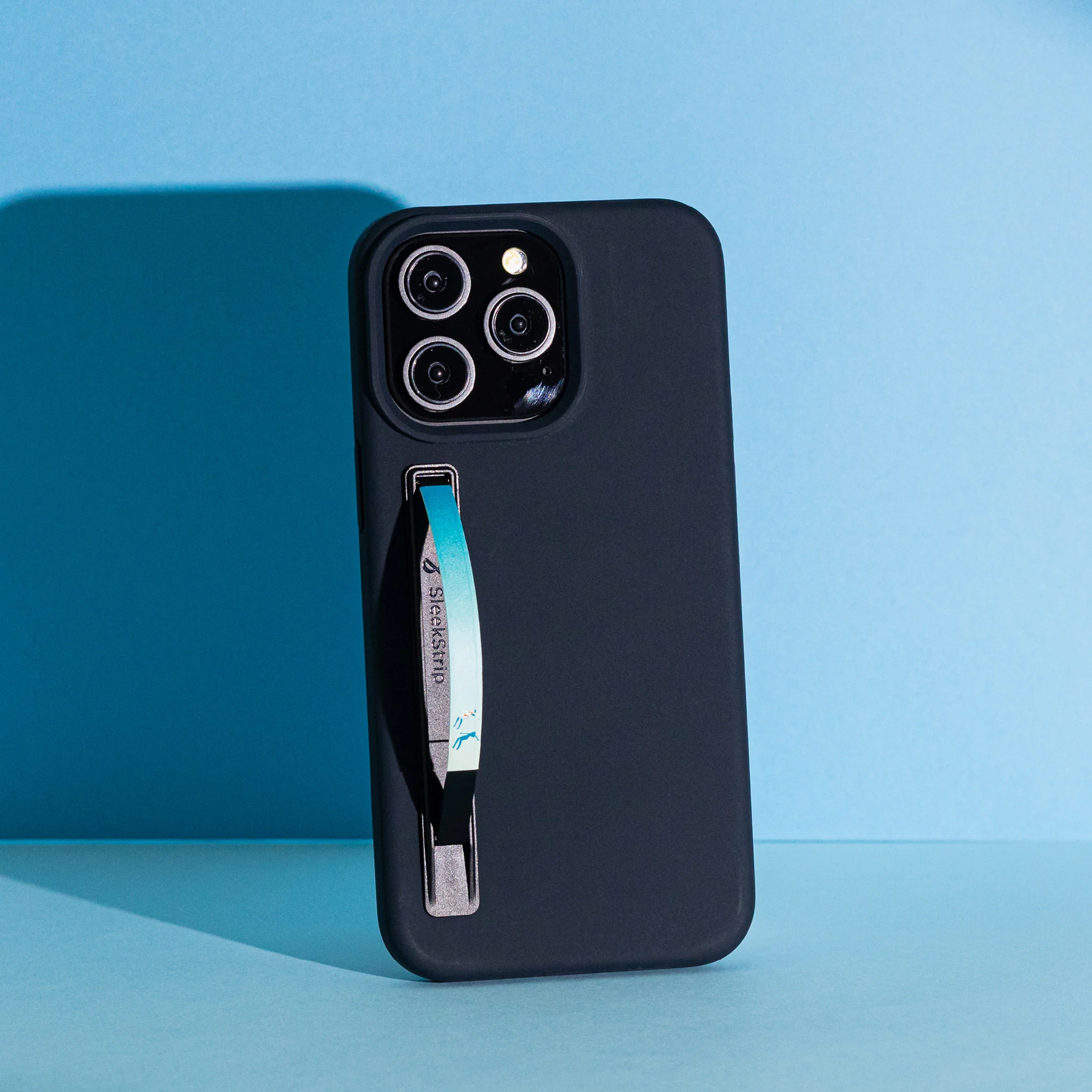Matte Black x Floating Dream - Image 6